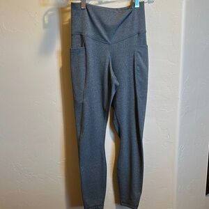 Gray High-Waisted Leggings with Pockets